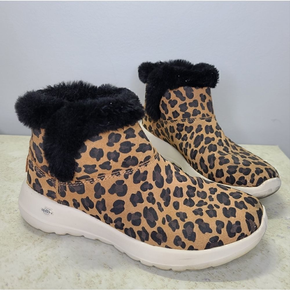 Skechers On the Go Joy Bundle Up Ankle Boots Sz 5.5